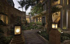 Luca Hotel